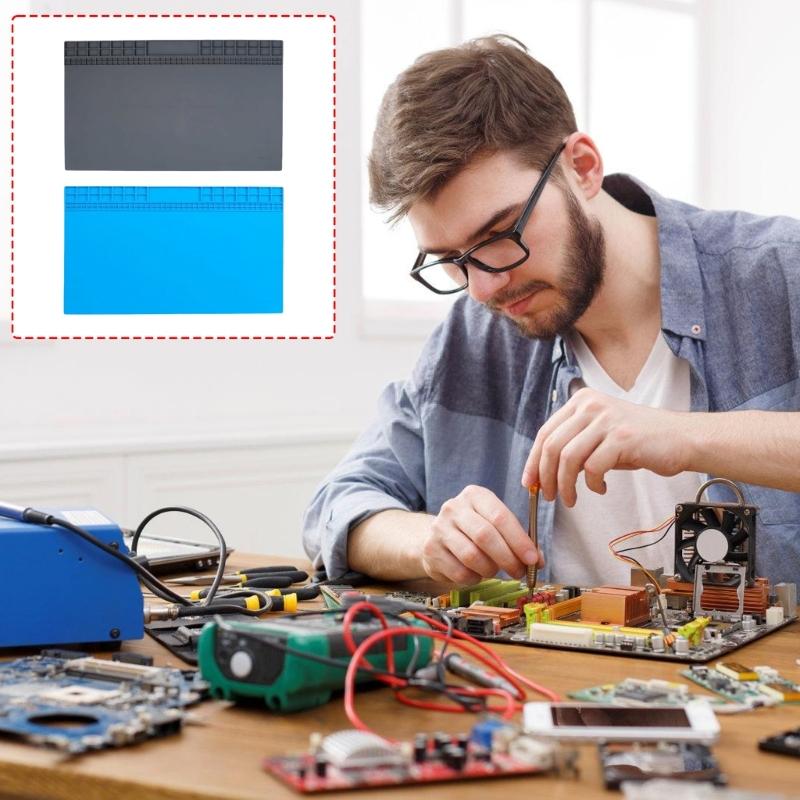 電子修理パッド シリコン作業パッド 60 x 35 はんだ付 - Electronics Repair Guide のレビューと価格